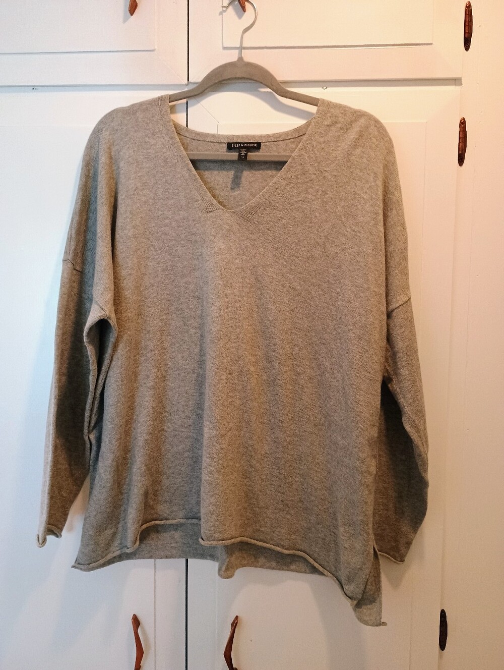 Eileen Fisher Casual V-Neck Oversized Light Sweater in Heather Gray